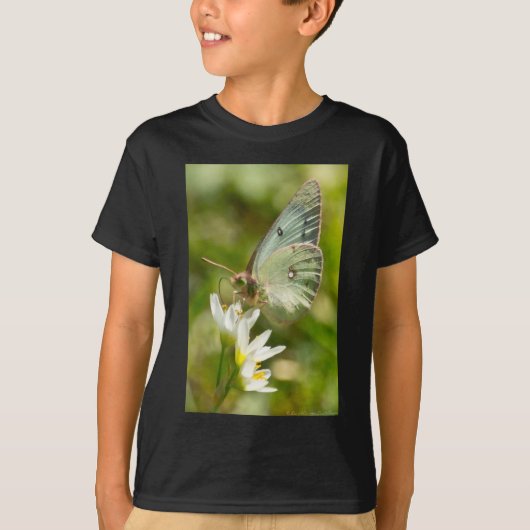 Green Moth on False Knolic Apparel and Gifts T-Shirt (Vorderseite)