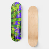 Green Motion – Abstract Nature Skateboard (Vorderseite)