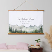 Green Mountain Alternative Wedding Guest Book Wandteppich Mit Holzrahmen (Schlafzimmer)