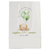 Green Neutral Bearly Wait Balloon Baby Shower Mittlere Geschenktüte (Rückseite)