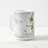Green Niedlich Snowman Holiday Tasse (Vorderseite Links)