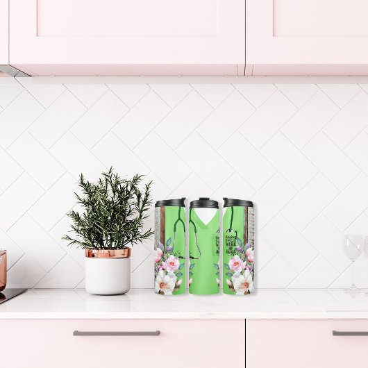 Green Nursing Scrubs Stethoscope Thermosbecher