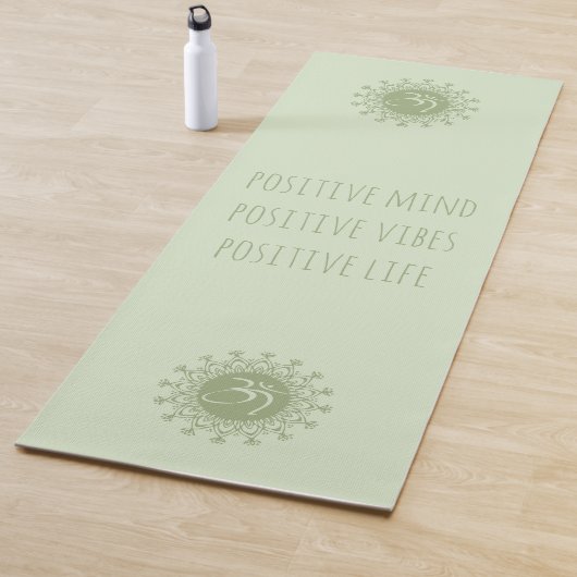 Green Om & Mandala Positive Mind Vibes & Life Yogamatte (Beispiel)