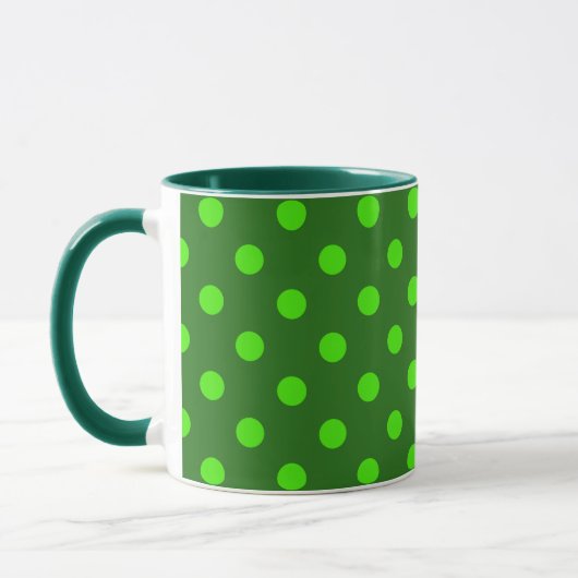 Green On Dark Green Polka Dots Pattern Design Tasse (Links)