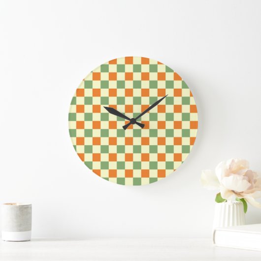 Green Orange Brown Checkered Gingham Pattern Große Wanduhr (Zuhause)