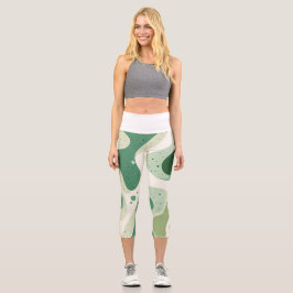 Green Organic Abstract Shapes 🍃 Capri Leggings