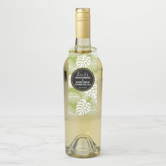 Green Palm Blätter Rainforest Pattern Hochzeit Flaschenanhänger (Auf Flasche)
