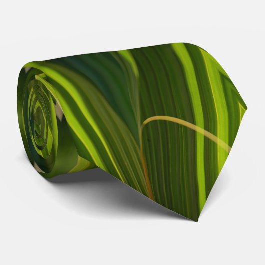 Green Palm Fronds Krawatte (Gerollt)