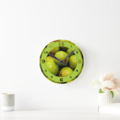 Green Pears Numbered Runde Wanduhr (Zuhause)
