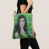 Green Peridot mermaid von Renee Lavoie Tasche (Von Nahem)