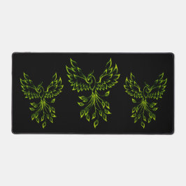 Green Phoenix steigt auf schwarz Schreibtischunterlage