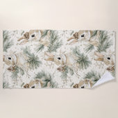 Green Pine Cones Bunny Rabbits Christmas Strandtuch (Vorderseite)