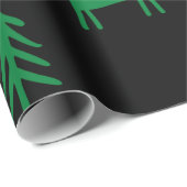 Green Pine Tree Schwarzes Weihnachtsmuster Geschenkpapier (Rolleneckpunkt)