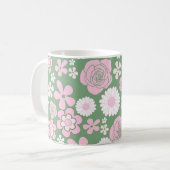 Green Pink Floral Whimsical Y2K Frühjahr & Sommer Kaffeetasse (Vorderseite Links)