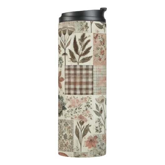 Green Pink Patchwork Quilt Rustic Retro Boho Thermosbecher (Nach links gedreht)