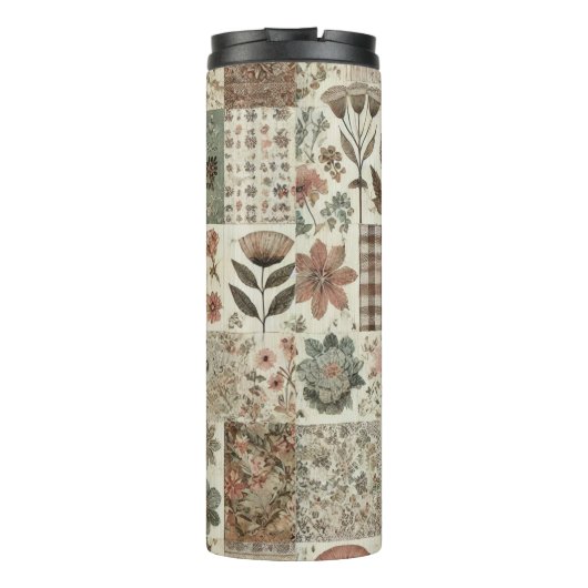 Green Pink Patchwork Quilt Rustic Retro Boho Thermosbecher (Rückseite)