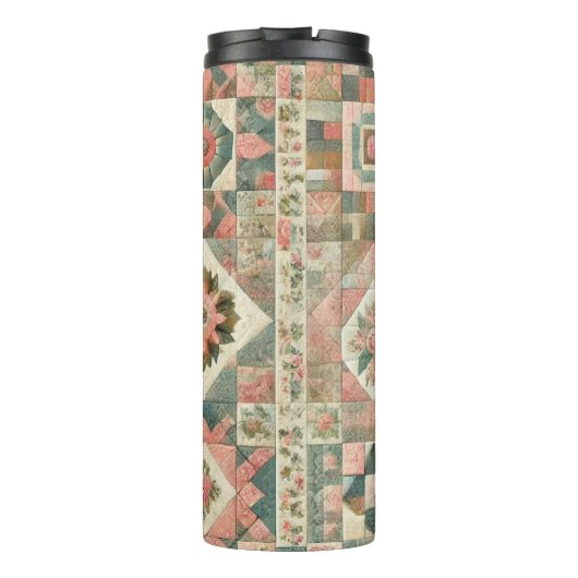 Green Pink Patchwork Quilt Rustic Retro Boho Thermosbecher (Rückseite)