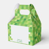 Green Pixel Birthday Favor Box Geschenkschachtel (Rückseite)