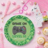 Green pixellevel up Video Game Birthday Party Pappteller (Party)