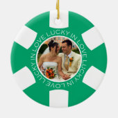 Green Poker Chip Glück in Liebe Paar Foto Vegas Keramikornament (Hinten)