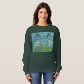 GREEN POLKA DOT FLAMINGOS, FUNNY ST. PATRICK'S DAY SWEATSHIRT (Vorne ganz)