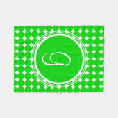 Green Polka Dot Monogram Fleecedecke (Vorderseite (Horizontal))
