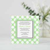 Green Polka Dot Wedding Einladung (Stehend Vorderseite)