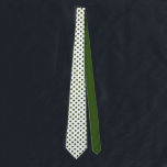 Green Polka Dots Christmas Neck Tie Krawatte<br><div class="desc">Dieser grüne Polka dots Weihnachtsnektie ist ein perfektes Geschenk für ihn für die Ferienzeit. Das Design zeichnet sich durch schöne grüne Polka Punkte in einem weißen Hintergrund aus.</div>