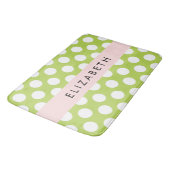 Green Polka Dots, Polka Dot Pattern, Ihr Name Badematte (Schrägansicht)