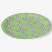 Green Quatrefoil Pappteller (Schrägansicht)