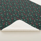 Green red and white Christmas flowers Sherpadecke (3/4)