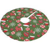 Green Red Christmas Pattern Polyester Weihnachtsbaumdecke (Schrägansicht)