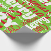 Green Red Merry Weihnachten Wiederholung Wort Geschenkpapier (Ecke)