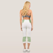 Green Retro Stripes and Text on Minimalist Capri Leggings (Rückseite)