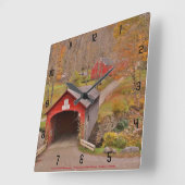 Green River Covered Bridge - Vermont Quadratische Wanduhr (Winkel)