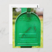Green Rustic Mailbox Portrait Postkarte (Vorne/Hinten)