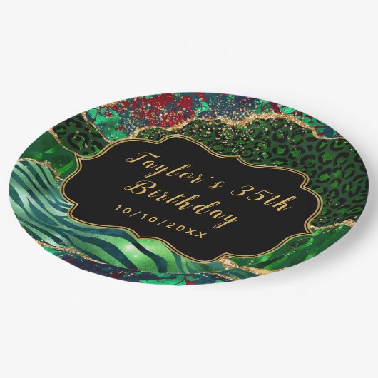 Green Safari Agate Birthday Pappteller (Schrägansicht)