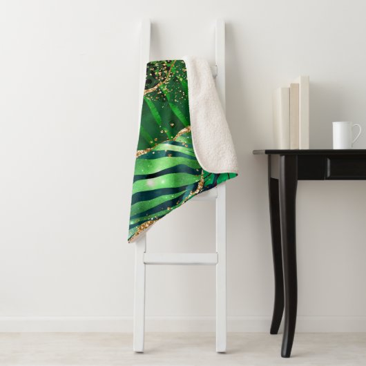 Green Safari Animal Print Agate Sherpadecke (Beispiel)