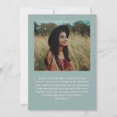 Green Script Two Foto Abschluss Einladung (Rückseite)