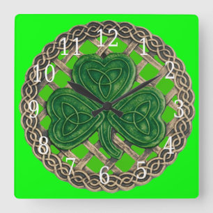 Green Shamrock And Celtic Knots Square Clock Quadratische Wanduhr