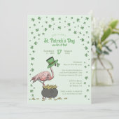 Green Shamrock Flamingo St Patrick's Day Party Einladung (Stehend Vorderseite)