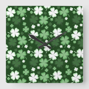 Green Shamrock, St. Patrick's Day Quadratische Wanduhr