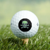 Green Skull Black Taylor Made TP5 Golfbälle 3 pk (Insitu T-Shirt)