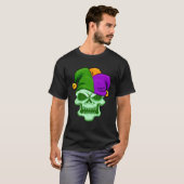 Green Skull Face Mardi Gras Jester Hat Louisiana C T-Shirt (Vorne ganz)