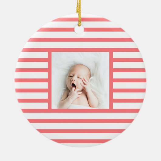 Green Sleepy Baby Dino | Rosa Streifen modern Keramik Ornament (Hinten)