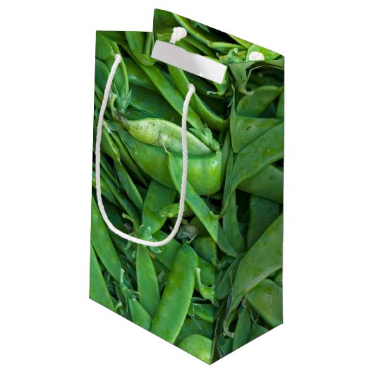 Green Snap Peas Kleine Geschenktüte (Rückseite Schrägansicht)