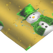 Green Snowman on Gold Christmas Kurzer Tischläufer (Ecke)