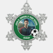 Green Soccer Player Photo High School Spirit Schneeflocken Zinn-Ornament (Vorderseite)