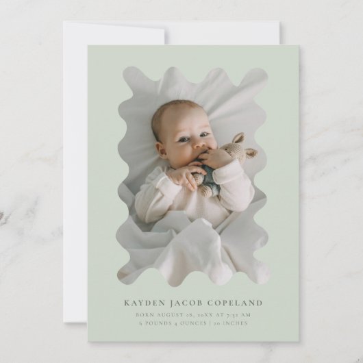 Green Squiggly Frame Birth Announcement Foto Ankündigung (Vorderseite)