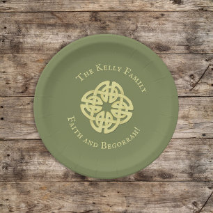 Green St. Patrick's Day Celtic Cross Custom Pappteller